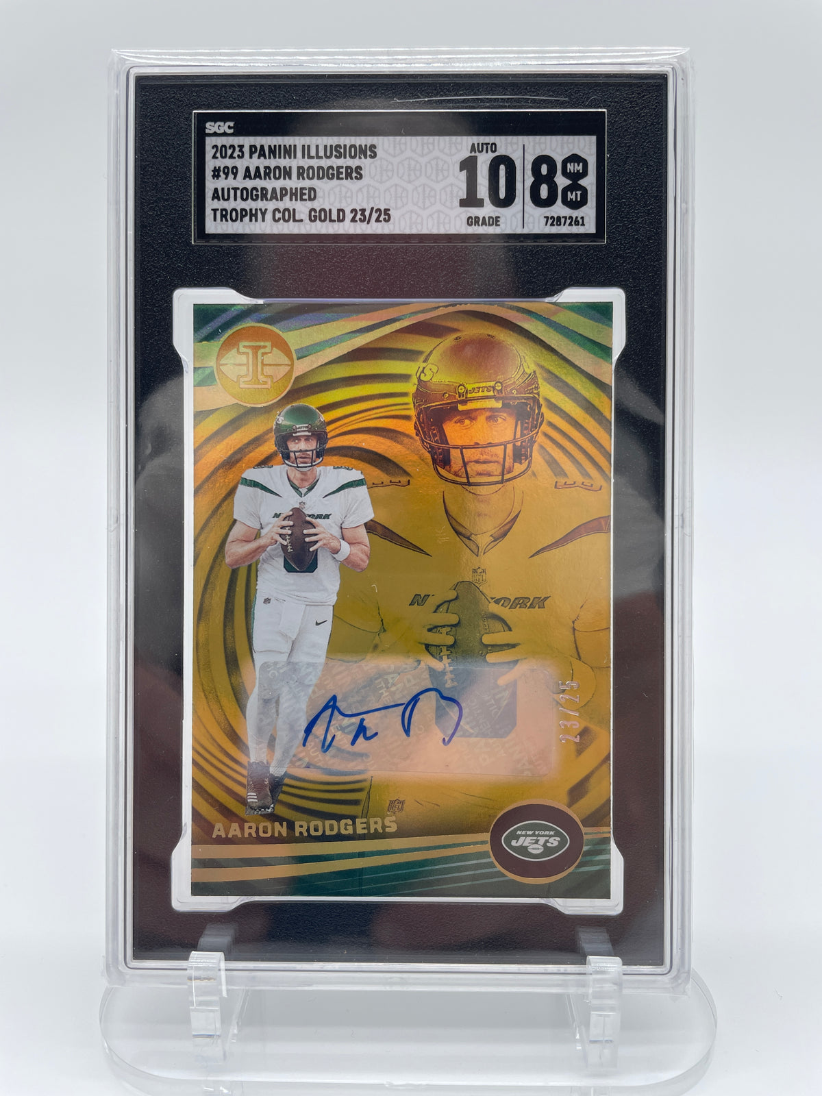 2023 Panini Illusions Aaron Rogers Auto #99 Trophy Collection Gold 23/25 #99 SGC 10 Auto SGC Mint 8